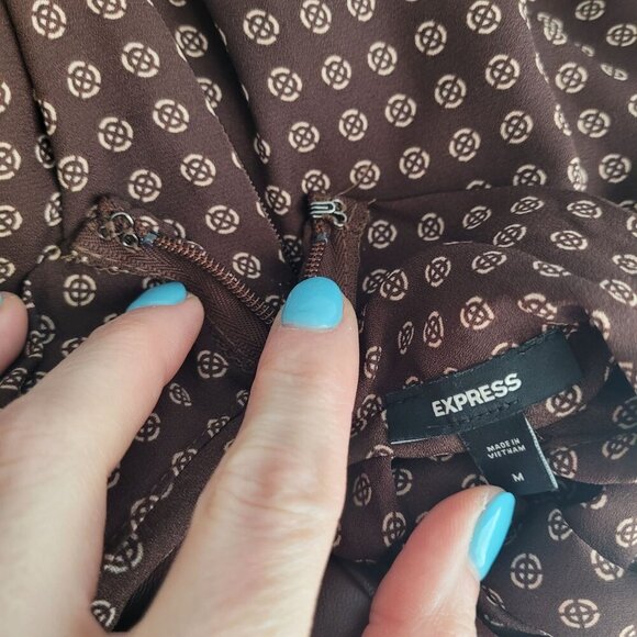 Express Medium Printed Faux leather tie neck long sleeve romper dark academia - Picture 5 of 13